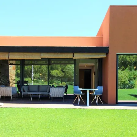 L'orangerie Garden By Sapvillas *
