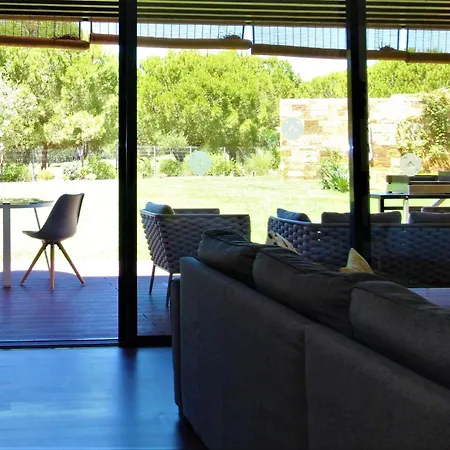 Semesterbostad L'orangerie Garden By Sapvillas *