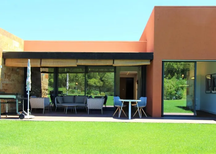 L'orangerie Garden By Sapvillas *